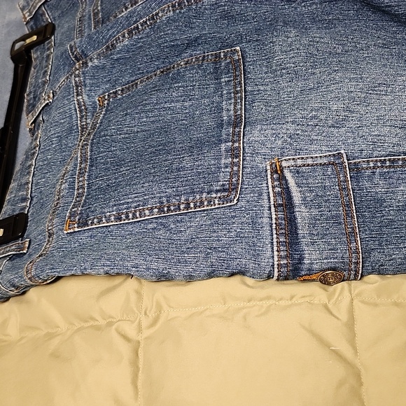 Jeans by Cosmopolitan - Picture 4 of 5